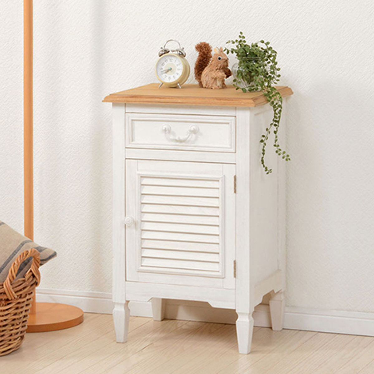 Kiyoka アンティーク オフホワイト花柄キャビネット チェスト