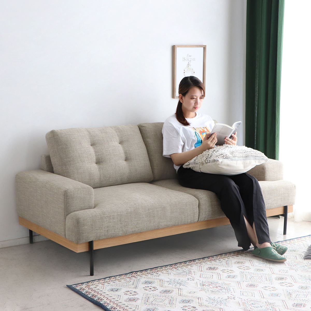 ソファ 幅182cm 2.5人掛け 北欧風 ハウタ （ リビングソファ sofa 木製 天然木 座面広い サポートクッション付き 肘掛け 完成品 スチール脚 ）_10