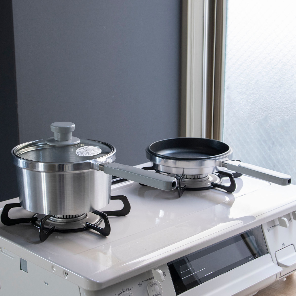 広島アルミニウム工業 KING 無水鍋 24cm 600034 (鍋) 価格比較 - 価格.com