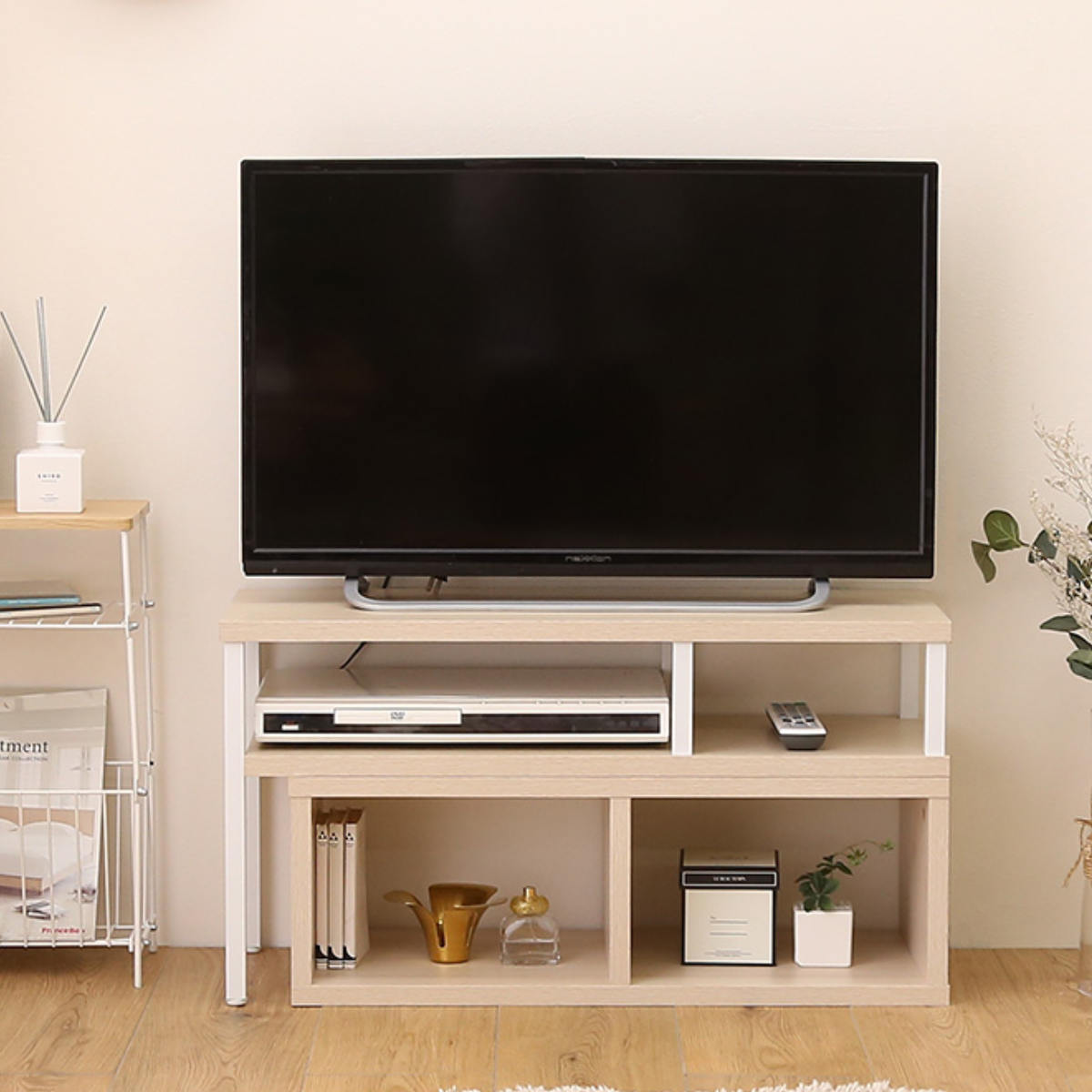 ホームテイスト（HOME taste） テレビ台 幅75〜135cm 木目調 伸縮 収納