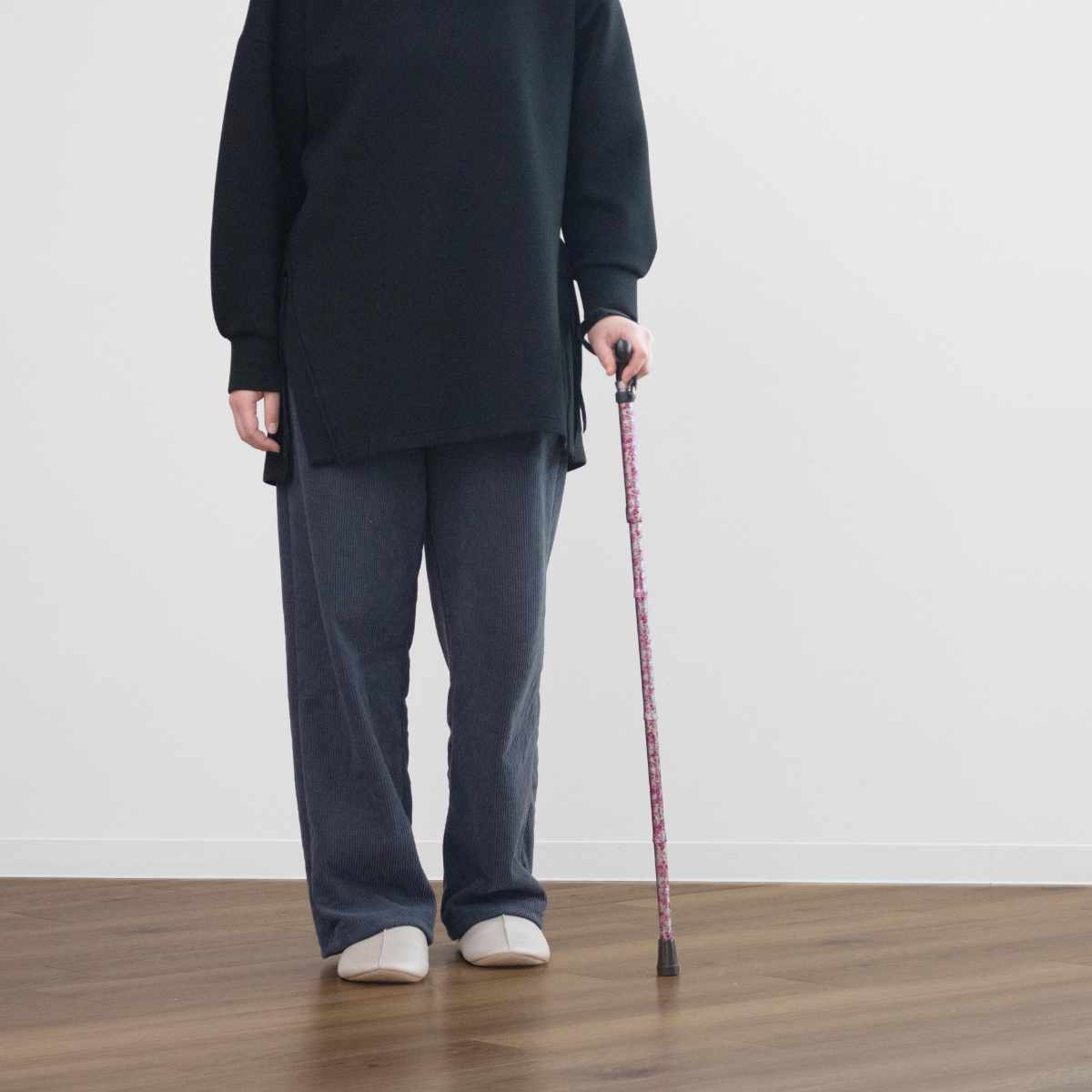 マキテック　折りたたみステッキ　新品 マキテックの介護用品 ichigo ichie