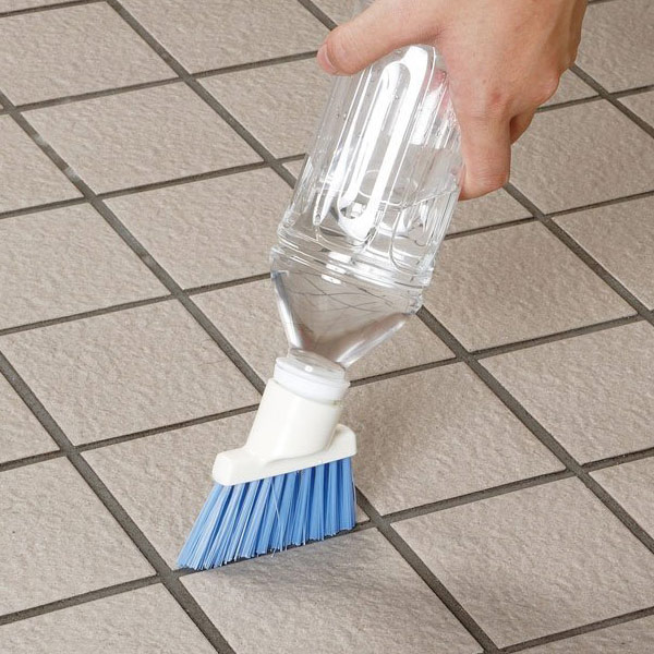 アズマ 掃除用ブラシ ペットでそうじゴシゴシブラッシング ブラシ幅7cm 全長7.5cm ペットボトルにつけるだけ AZ746 g6bh9ry Amazon｜アズマ 掃除用ブラシ ペットでそうじゴシゴシブラッシング
