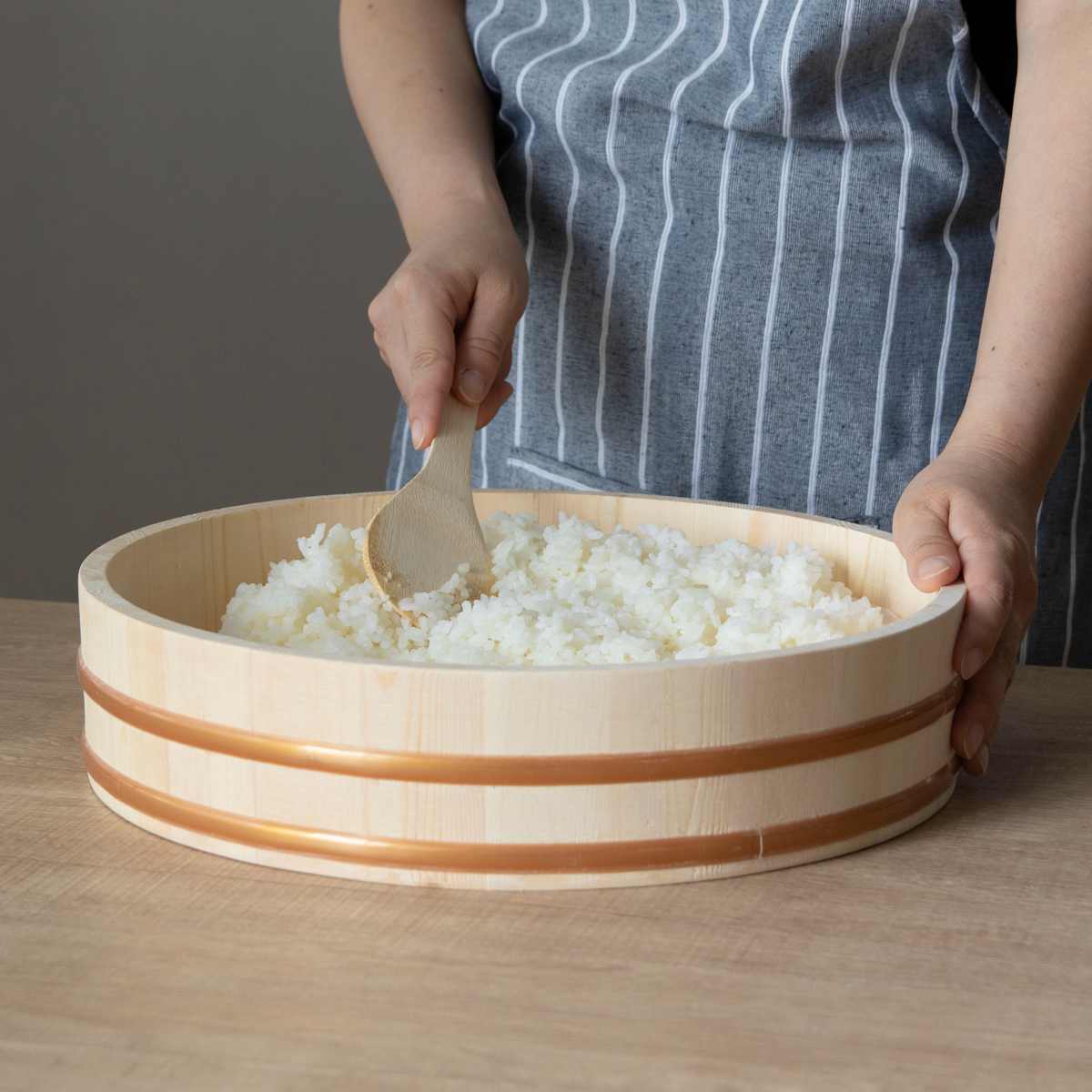 パール金属 すし桶 寿司桶 飯台 木製 33cm 約5合用 和の里 （ 木製飯台