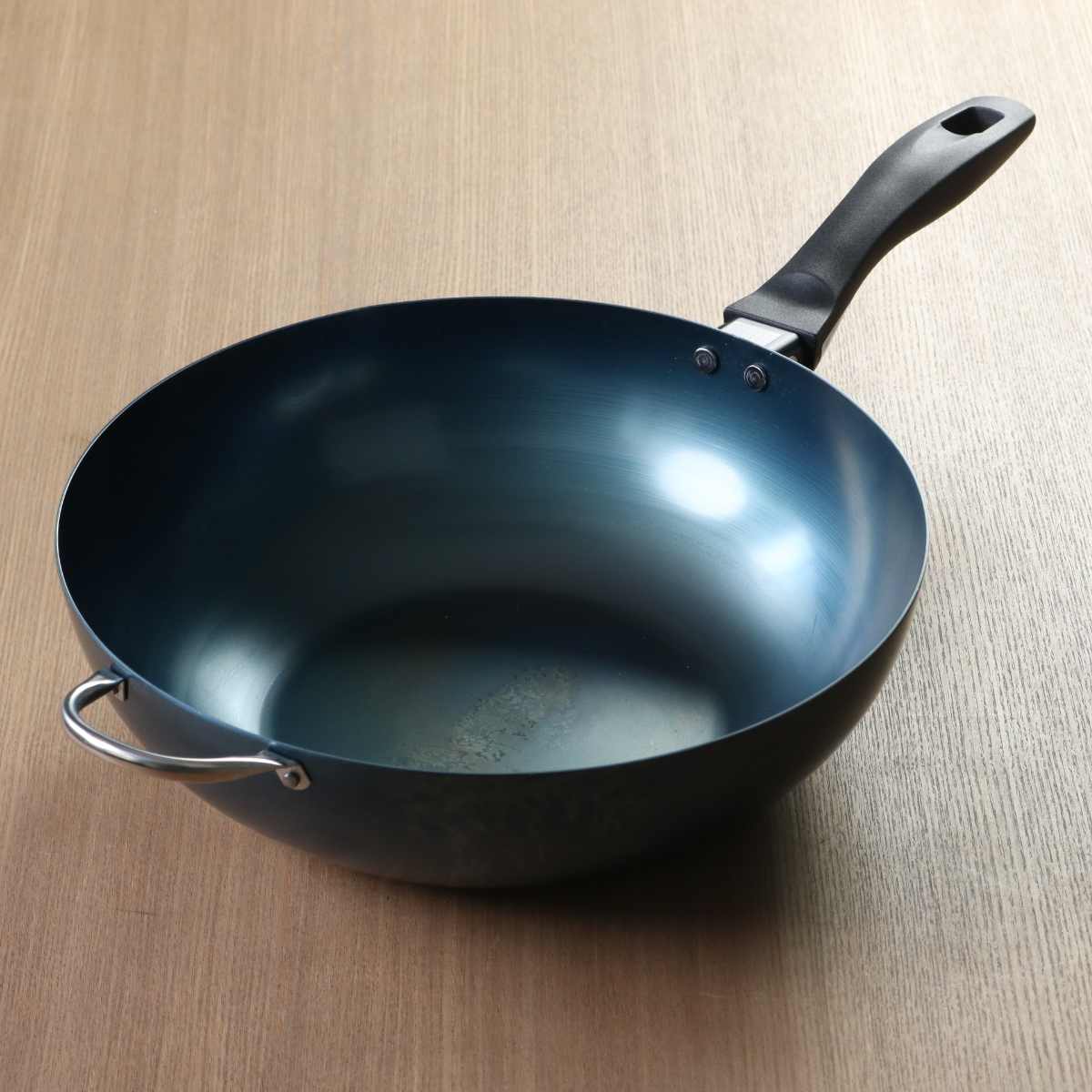 使いやすい鉄フライパン 深型 28cm IH対応 いため鍋 こだわり職人 日本