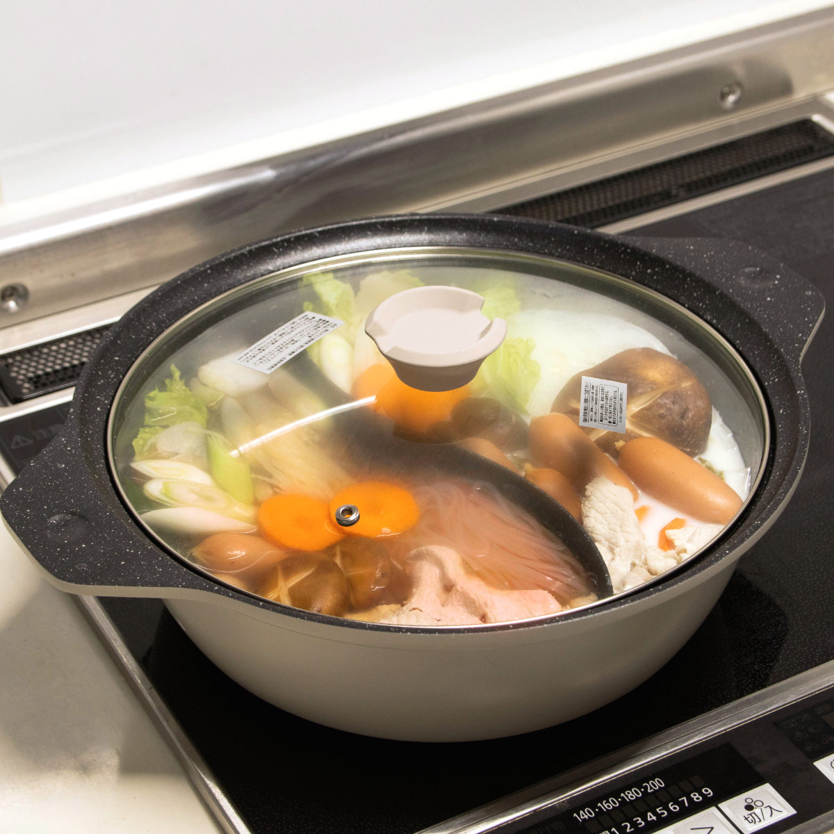 仕切り鍋 30cm IH対応 ふっ素加工AJIRAKU二味鍋 二食鍋 （ ガス火対応