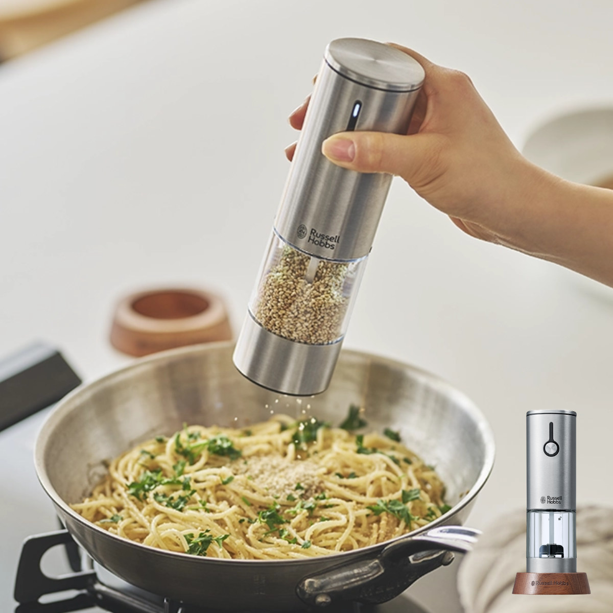 RUSSELL HOBBS（ラッセルホブス） 充電式 電動ミル 木製スタンド付き