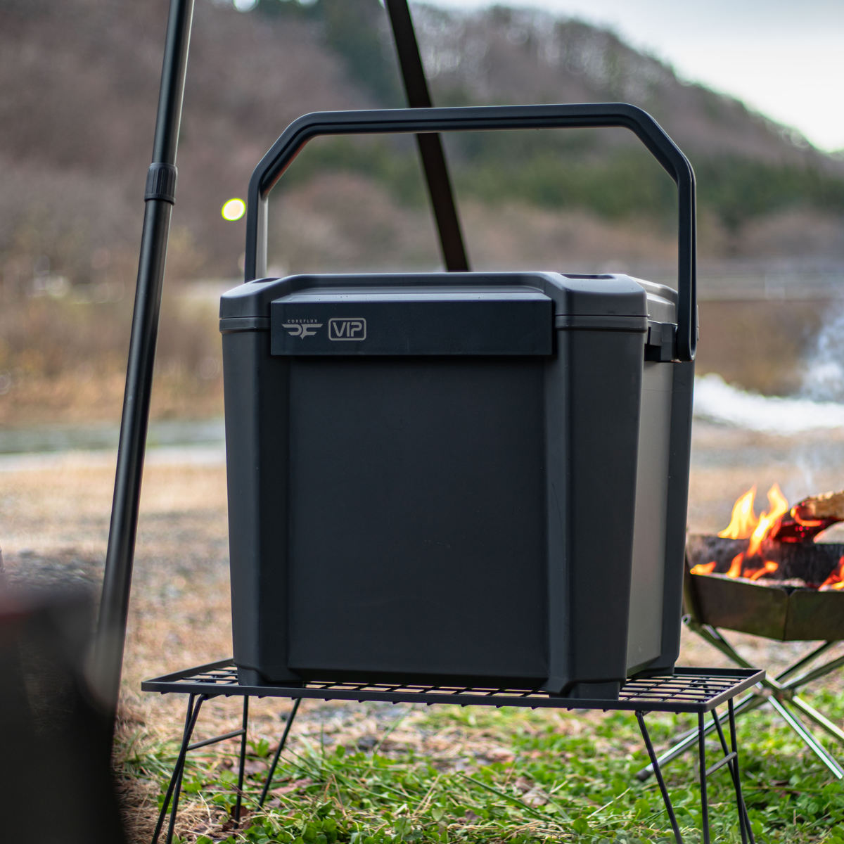 �N�[���[�{�b�N�X 34L COREFLUX VIP ����� �ω׏d100kg �i �ۗ� �N�[���[BOX �ۗ�{�b�N�X �A�E�g�h�A�p�i 34���b�g�� �j