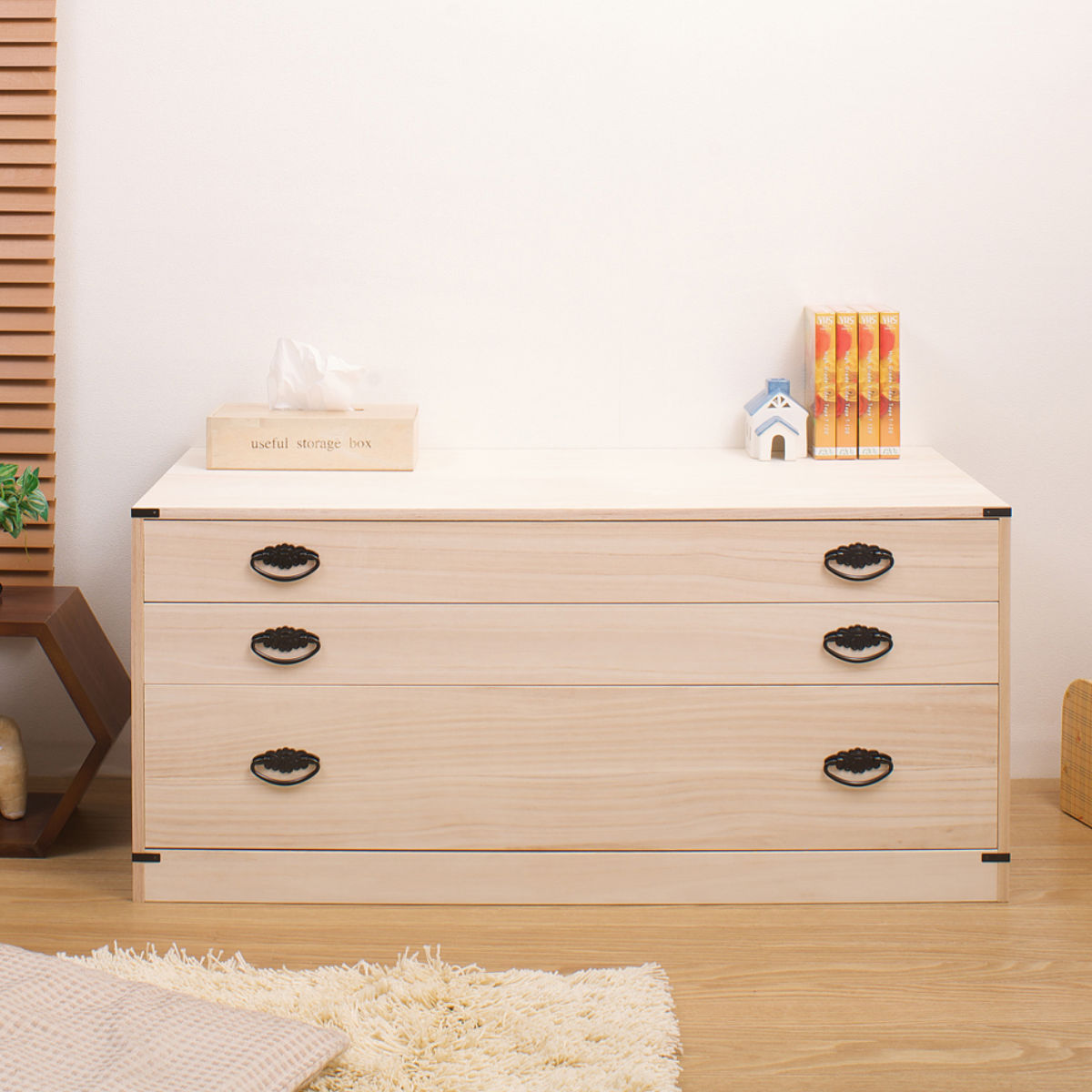 桐たんす 着物用 浅型 3段 桐タンス 台輪あり 日本製 幅99cm （ 桐箪笥