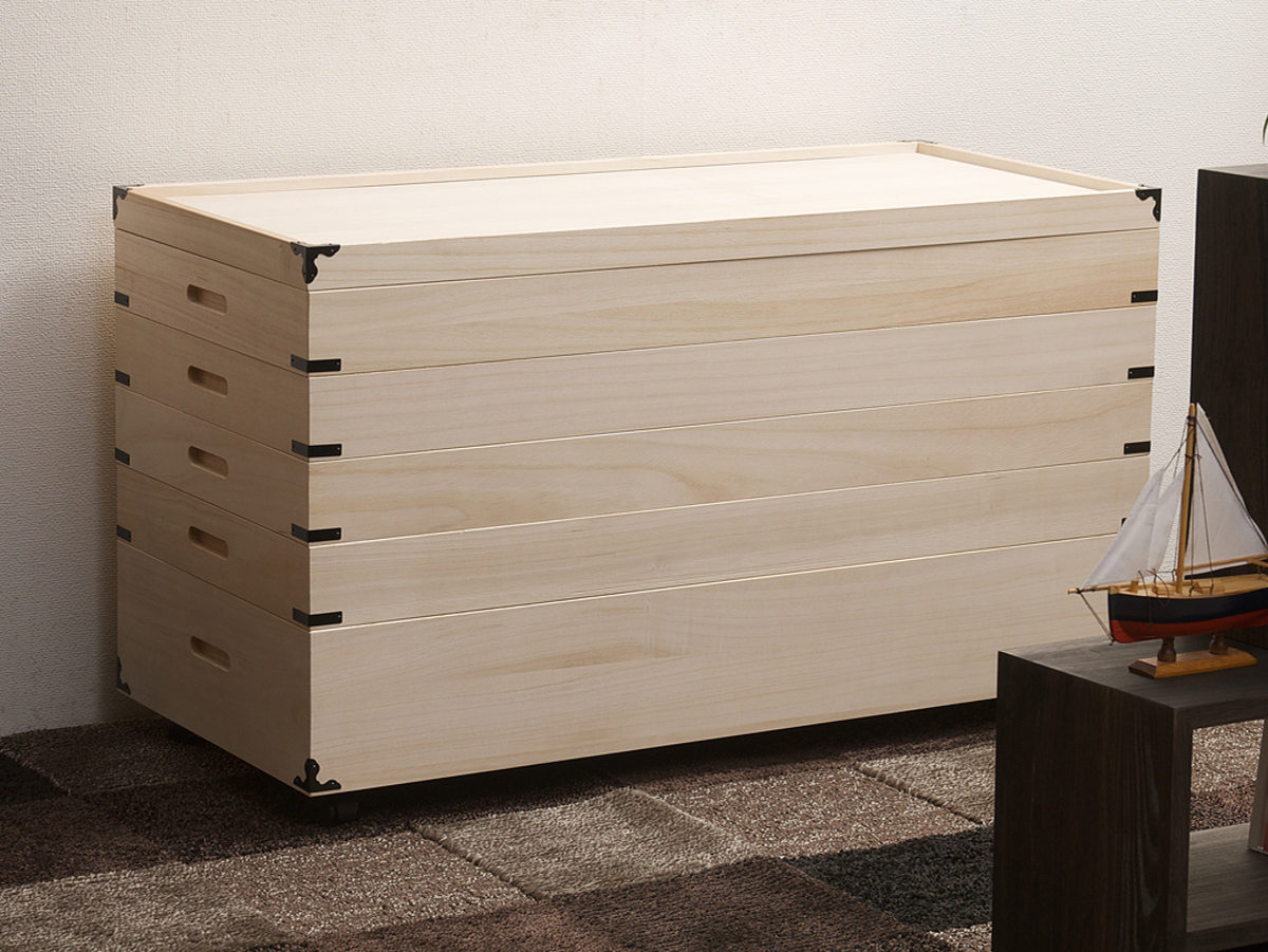 桐 衣装ケース 5段 桐箱 桐ケース 桐箪笥 着物入れ 深型1段 浅型3段 蓋付 桐 衣装ケース 5段 日本製 隅金具 キャスター付 幅95cm （ 桐衣装