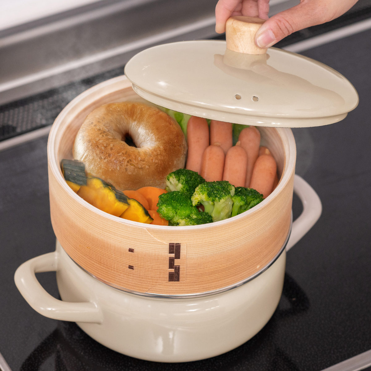 富士ホーロー せいろ付きホーロー鍋 2段 18cm IH対応 ホーロー蓋付き