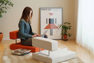 徳島県立工業技術センター 新日本木工 曲木 低座椅子　胡坐楽座椅子 腰痛防止 徳島県立工業技術センター 新日本木工 曲木 低座椅子 胡坐楽座椅子