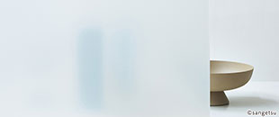 ���쥢�� ���饹�ե����