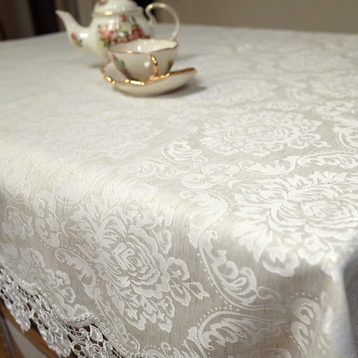 テーブルクロス レース約135x225cm 長方形 撥水加工 ダマスク柄