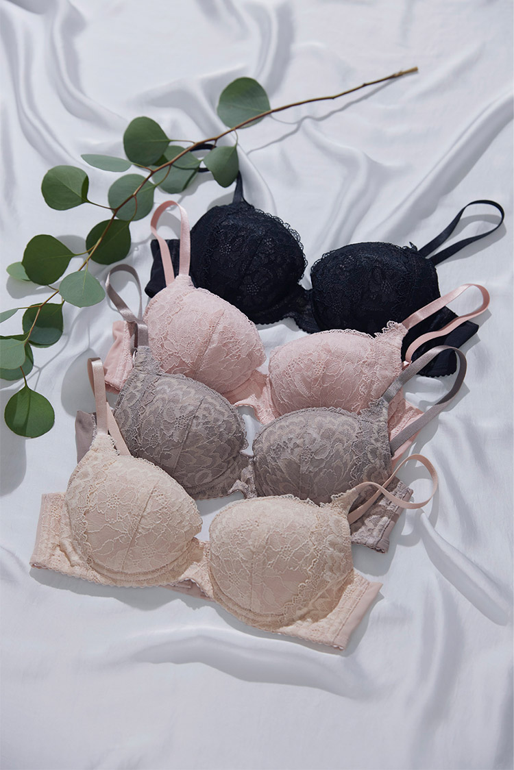 入荷now 安全 LASEE ワコール ラゼ 95G ブラジャー単品 BCカップ アンダー65 服＆ファッション小物