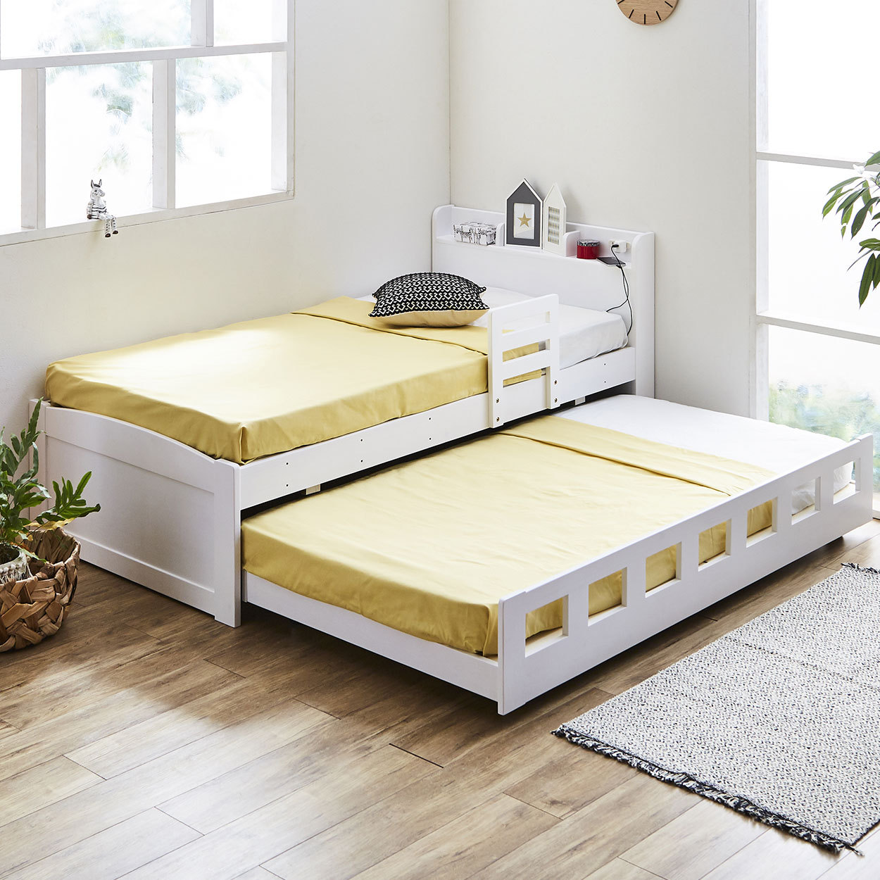親子ベッド 2段ベッド シングル 木製 すのこ 棚付き 仕切り付き棚 可動