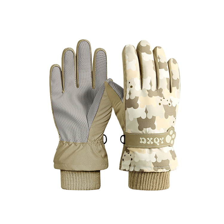 子供用スキーウェアと手袋 スキー 手袋 ジュニア スキーグローブ キッズ スノボ タッチパネル