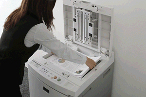 ジモ取引終了5/13】≪ZJ451ジ≫通電OK IRIS OHYAMA/アイリスオーヤマ