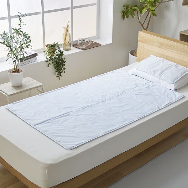 ソルトジェルマット 敷きパッド 90×140cm 冷感寝具 冷却ジェル マット