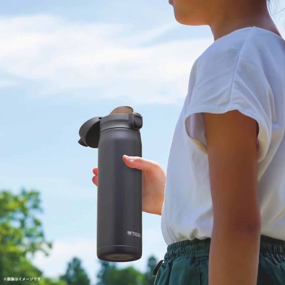 タイガー魔法瓶 水筒 真空断熱ボトル 750ml ワンプッシュ 軽量 食洗機