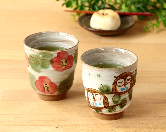 手描きリボン模様の陶器茶碗湯飲みお湯のみコップペン立て