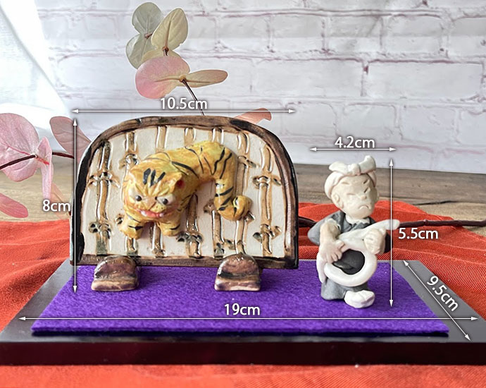 虎退治の陶額 一休さんの虎退治 3.6×4.2cm 日本製 瀬戸焼 陶器 インテリア 置物 飾り