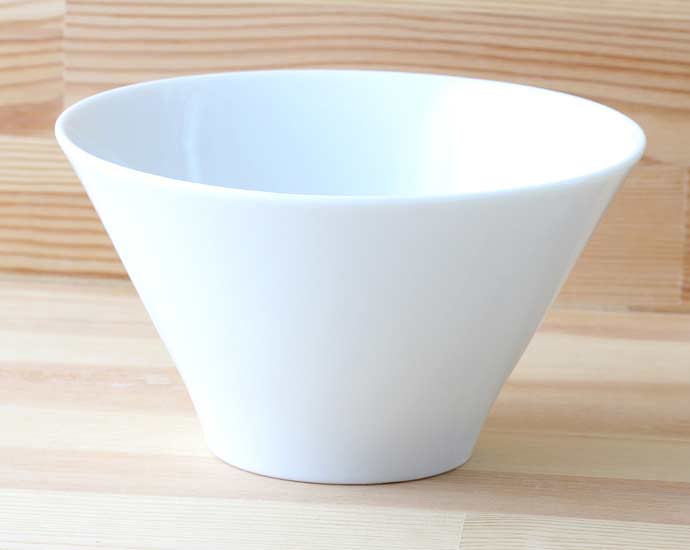 捻り丼・ホワイト10個　美濃焼〈新品・未使用〉 捻り丼・ホワイト10個 美濃焼〈新品・未使用〉