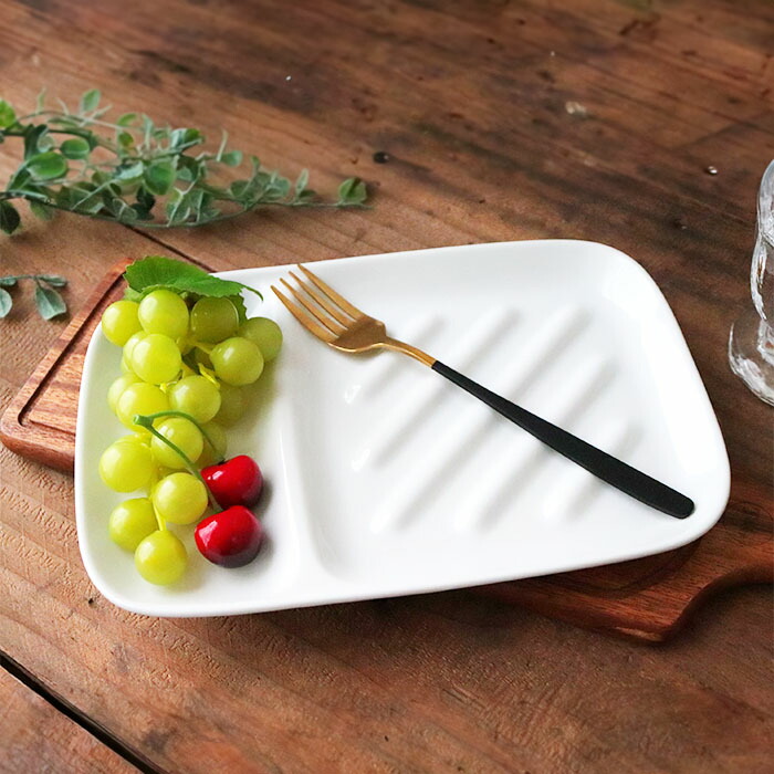 パン 蒸気を逃がす サクッと プレート 角型 磁器 電子レンジ対応 食洗