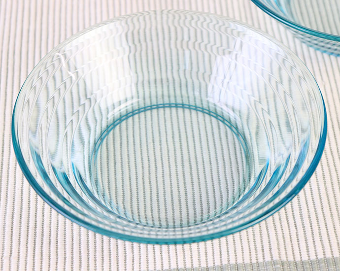 東洋佐々木ガラス ルラック ボウル ブルー 径15cm 320ml ボウル 鉢 皿