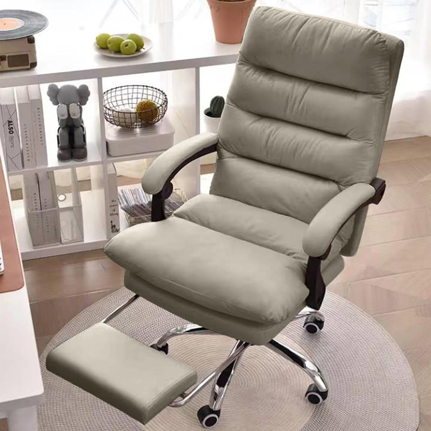 オフィスチェア 社長椅子 リクライニング ハイバック ホワイト 人間工学 回転可能 在宅勤務 PUレザー 通気性 静音キャスター 座面昇降機能