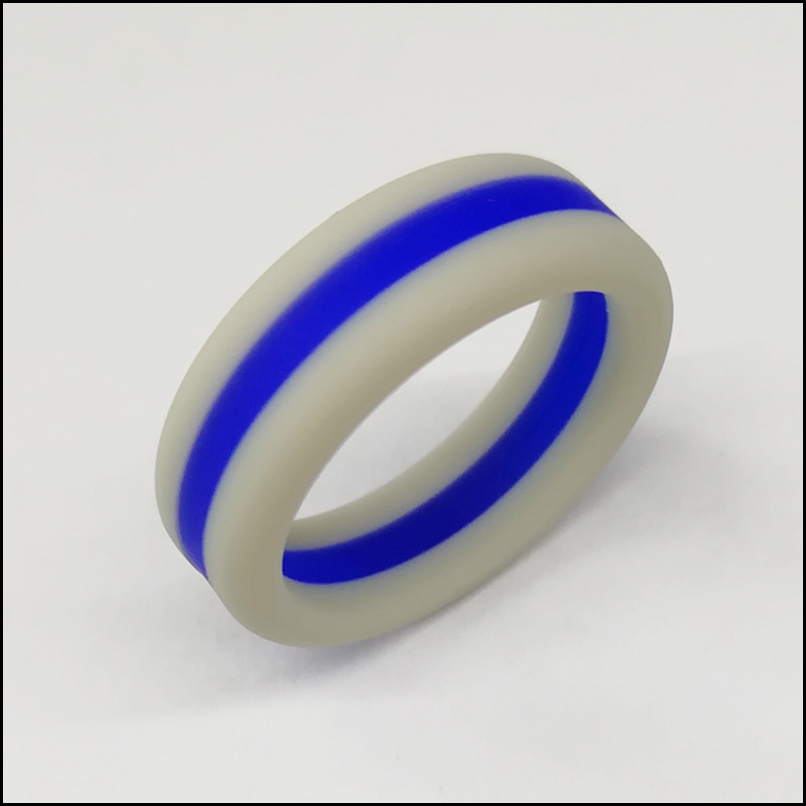 ＼Yahoo 1位／ シリコン製 ストライプ結婚指輪 幅8mmｘ厚さ2.5mm ウェディング バンド シリコン 指輪 リング トレーニング 運動 フィットネス 封小84｜is-product｜02