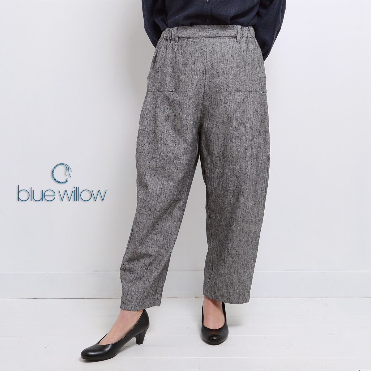 【blue willow】コットンリネンサークル刺繍コクーンパンツ blue willow コットンリネンヘリンボンコクーンパンツ レディース