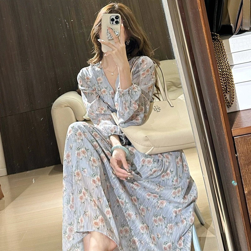 花柄シフォンロングワンピース長袖Vネック 花柄 ロング ワンピース 長袖 レディース シフォン マキシ