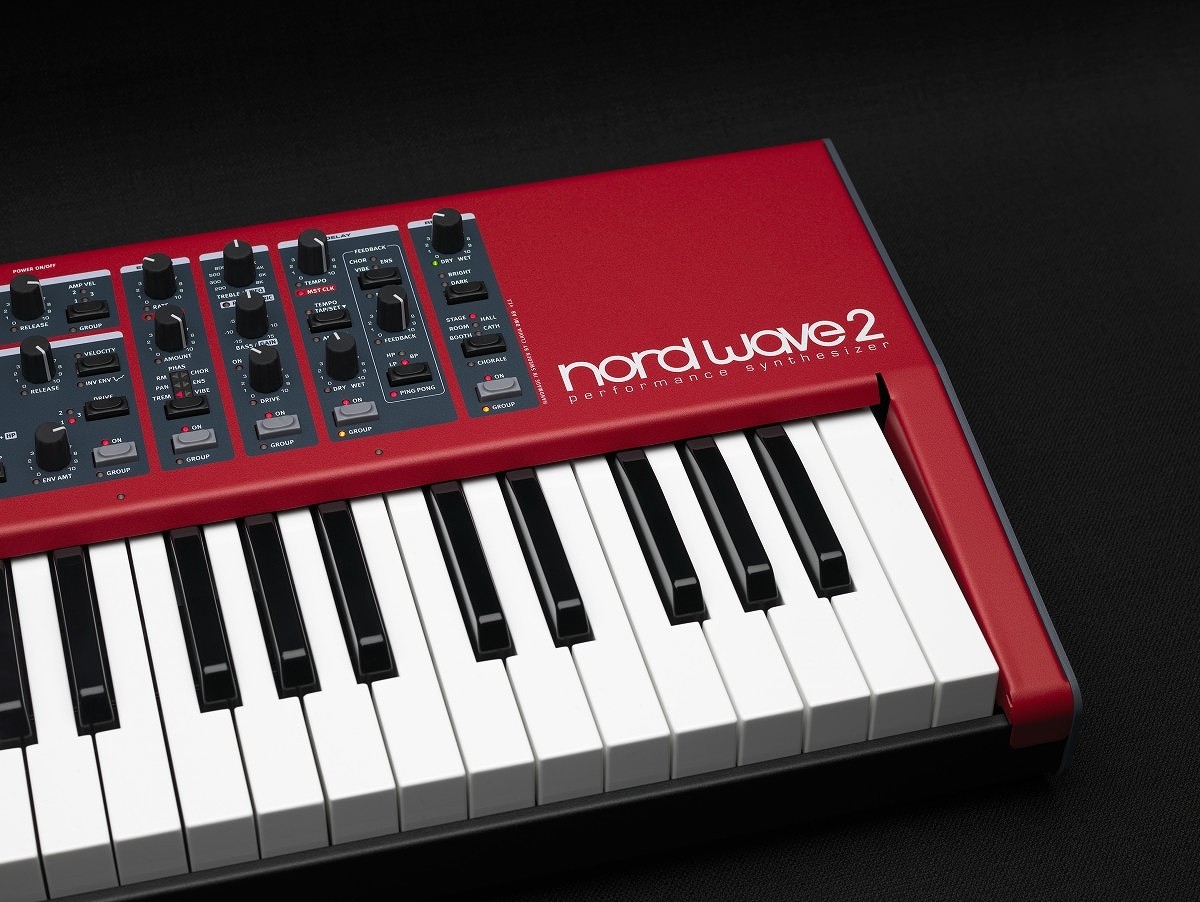 CLAVIA（クラビア） nord ノード / nord wave 2 パフォーマンス