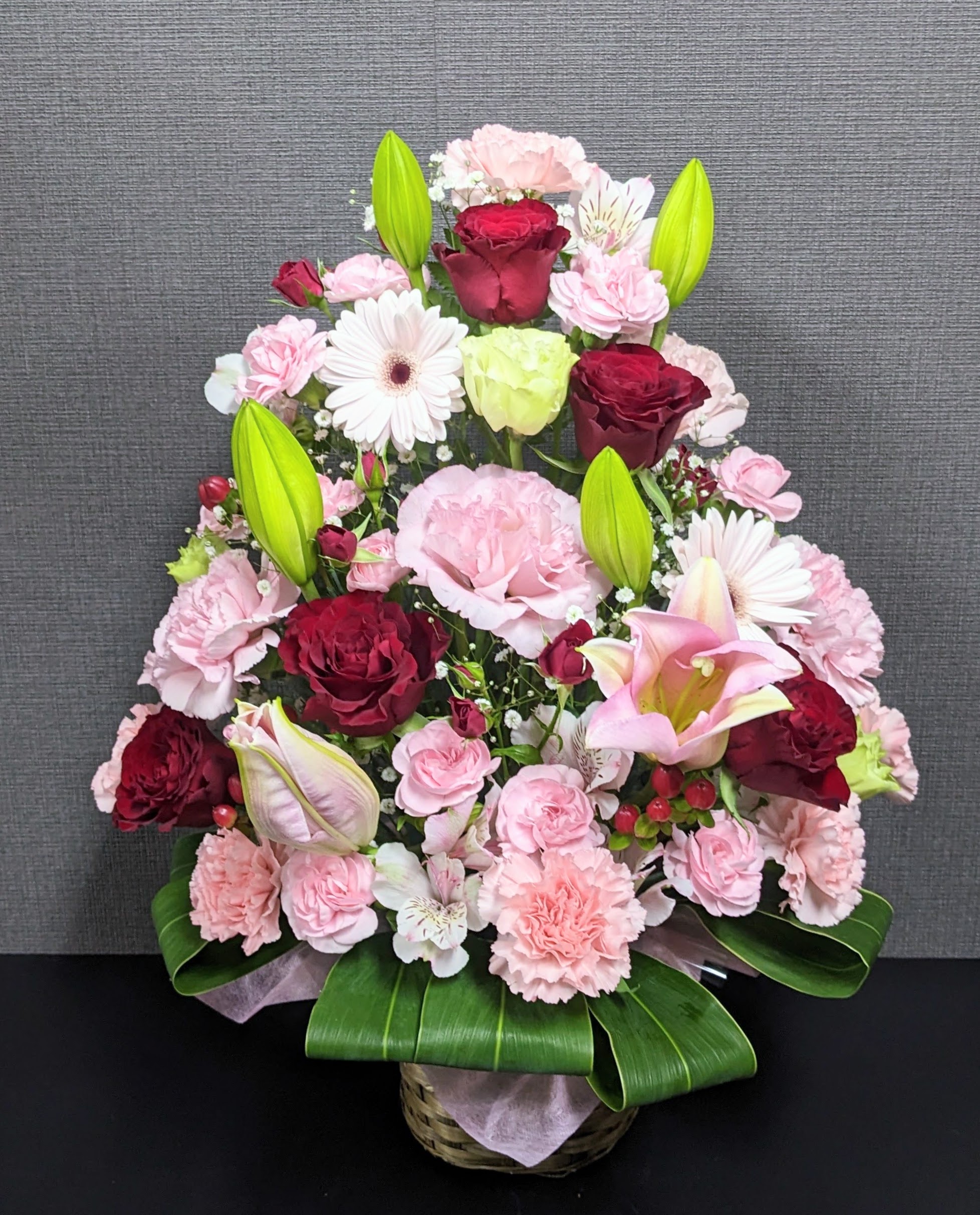 季節のお花の お祝い 生花 アレンジメント　Lサイズ　｜ishikawa-flower｜02