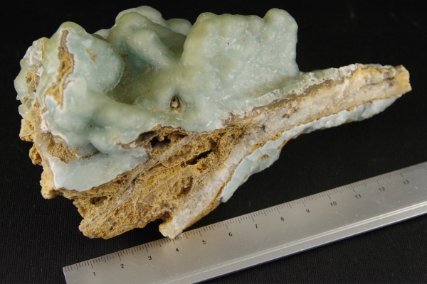 ブルーアラゴナイト結晶原石