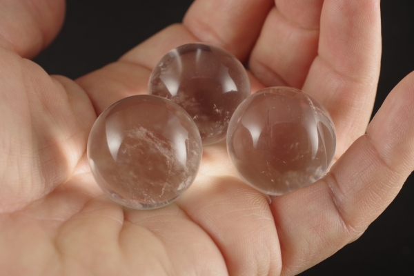 水晶丸玉　２７mm