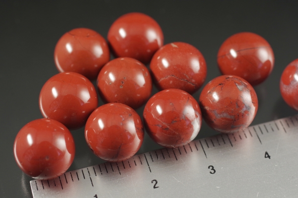 レッドジャスパー丸玉　１０ｍｍ