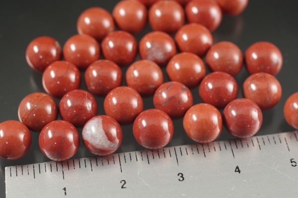 レッドジャスパー丸玉　７ｍｍ