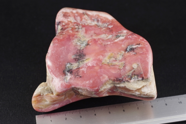  pink opal raw ore burnishing 