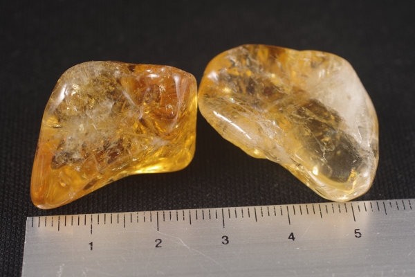  citrine ( yellow crystal ) raw ore tongue bru