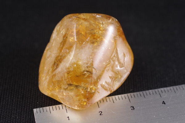  citrine ( yellow crystal ) raw ore tongue bru