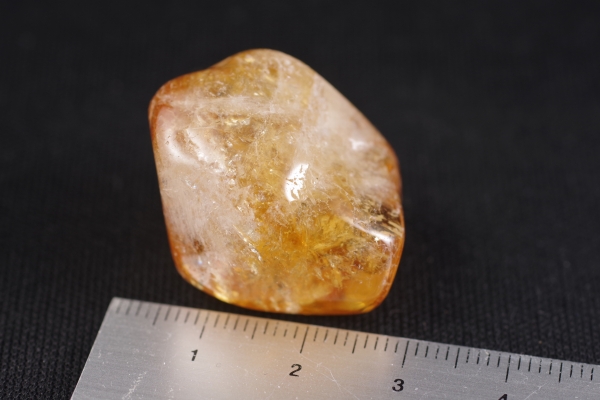 シトリン（黄水晶）原石タンブル