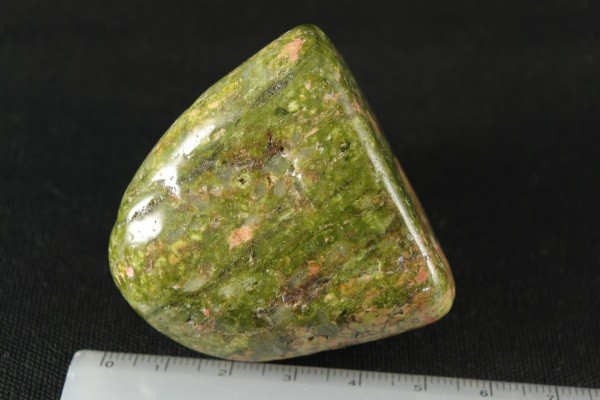 yuna kite raw ore burnishing stone 