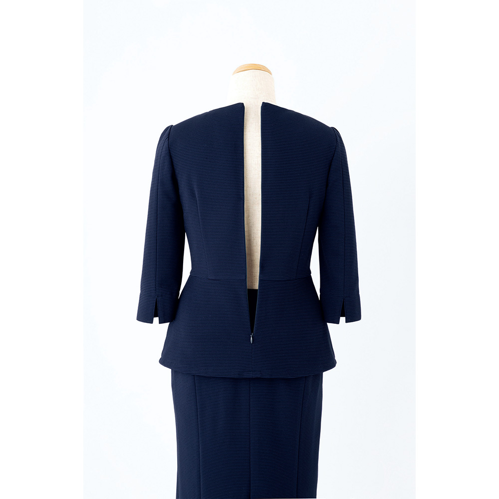 en joie アンジョア プルオーバートップス  5号〜15号 レディース ユニフォーム 制服 クリニック 施術 受付 美容医療 サロン かわいい 46555 宅配のみ ジョア en joie アンジョア プルオーバートップス 5号〜15号