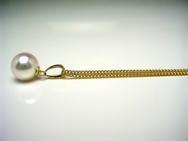 18金ペンダントトップ　アコヤ真珠　8.2㎜ 真珠 ペンダントトップ パール アコヤ真珠 真珠ペンダント パール