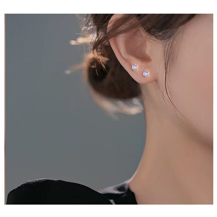 ピアス ネジ式 レディース 小さめ 月光石 シルバー999 ムーンストーン