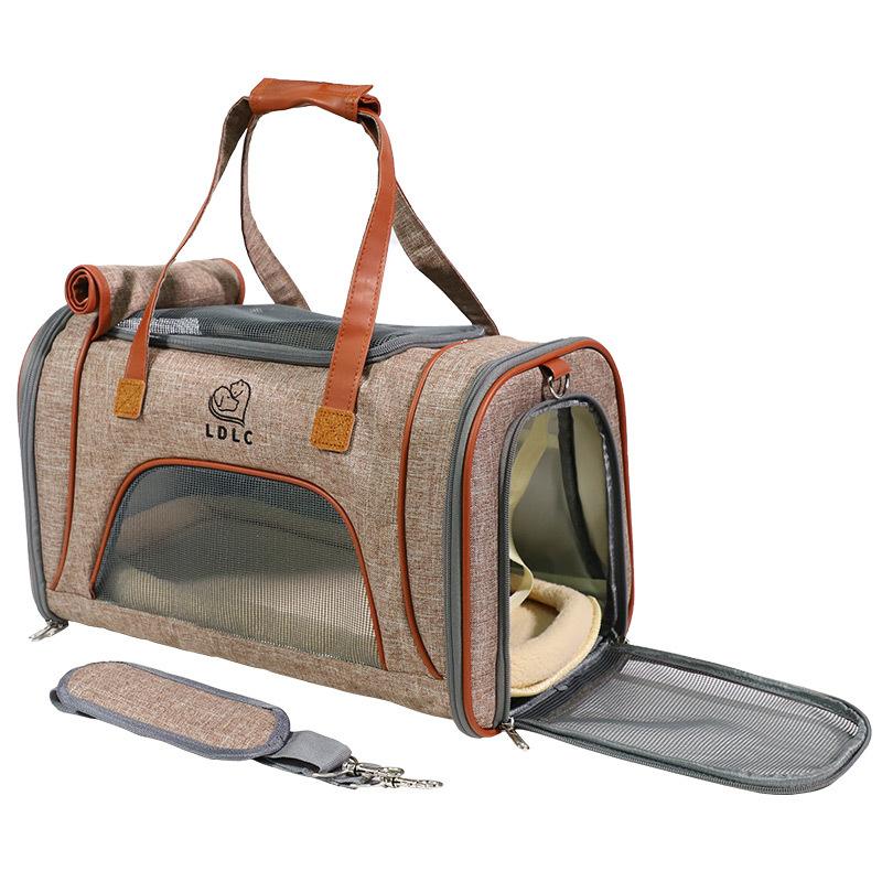 ペットキャリーリュック キャリーバッグ ペット用品 リュック 通院 お出かけ 旅行 便利 ウサギ メッシュ 持ち運び かわいい バッグ 犬猫_1