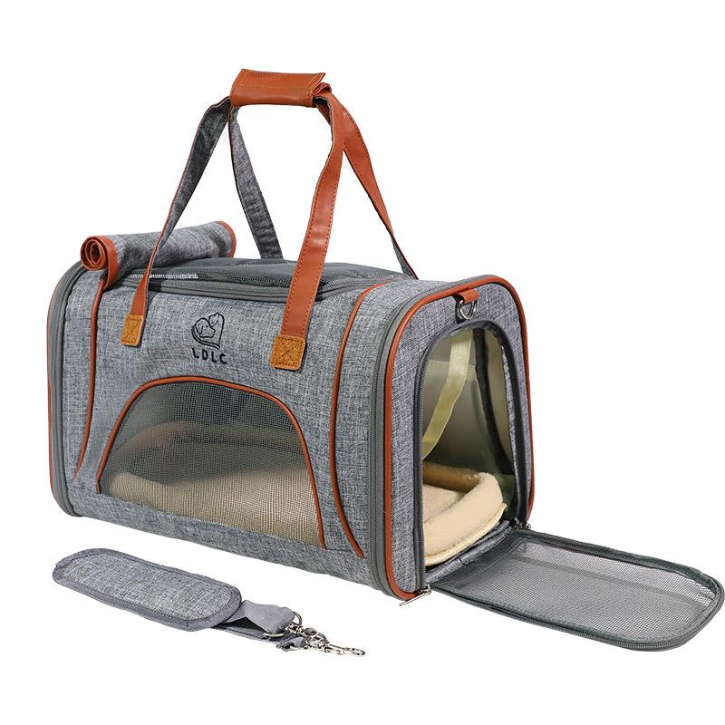 ペットキャリーリュック キャリーバッグ ペット用品 リュック 通院 お出かけ 旅行 便利 ウサギ メッシュ 持ち運び かわいい バッグ 犬猫_4