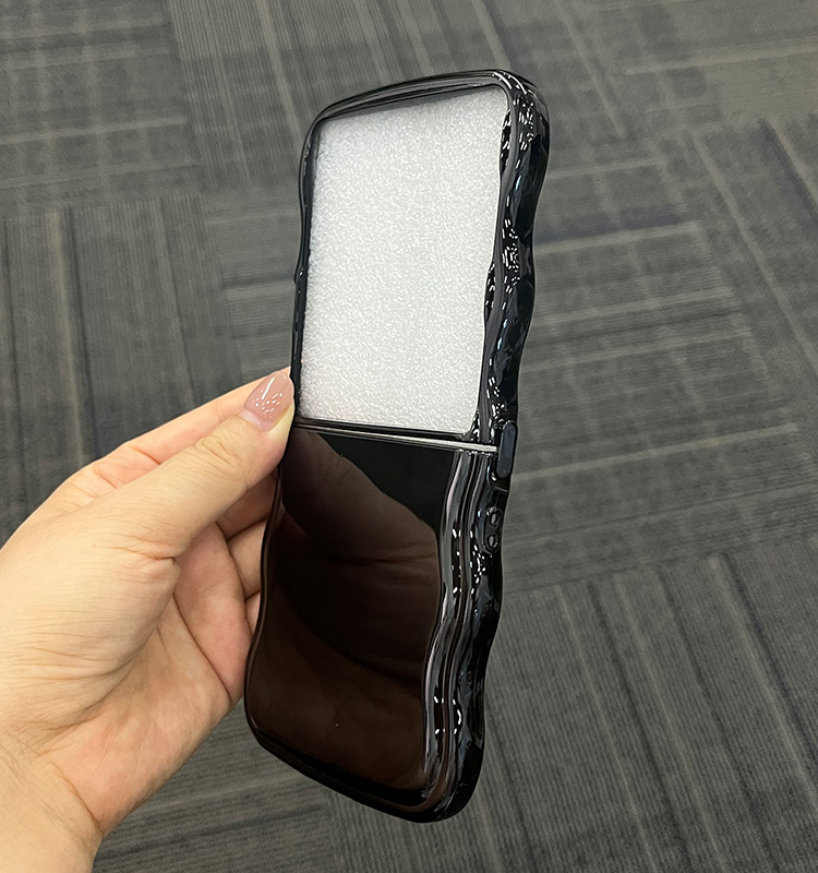 シルバー ガラスケース 波形デザイン iPhoneケース ハート シルバー パール メタル 波 おしゃれ 3D (iPhone