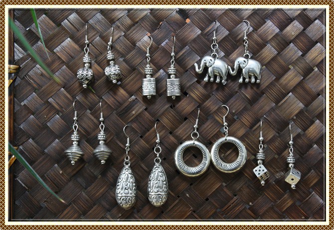 アジアン雑貨・エスニックファッションのItal Village アジアンファッション ピアス